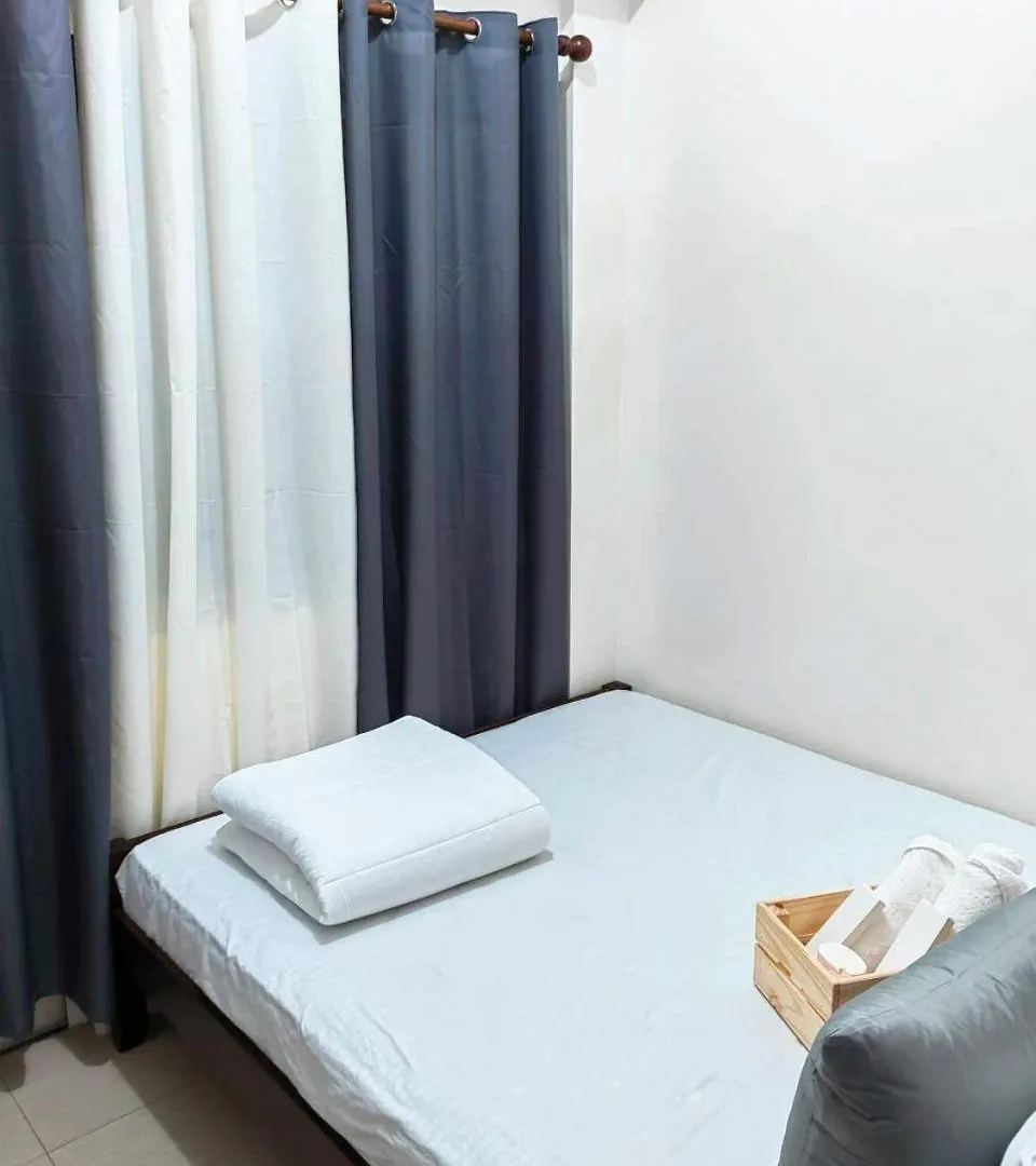 Shore Residences Moa Manila Apartment